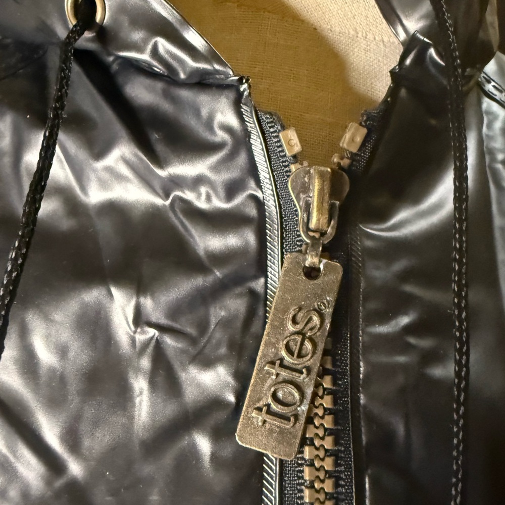 Vintage Totes Vinyl Black Hooded Raincoat